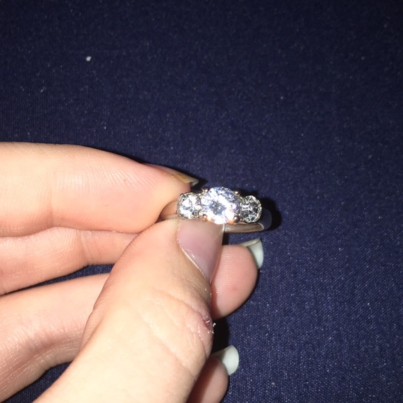 CZ three stone ring - Picture 2 of 2